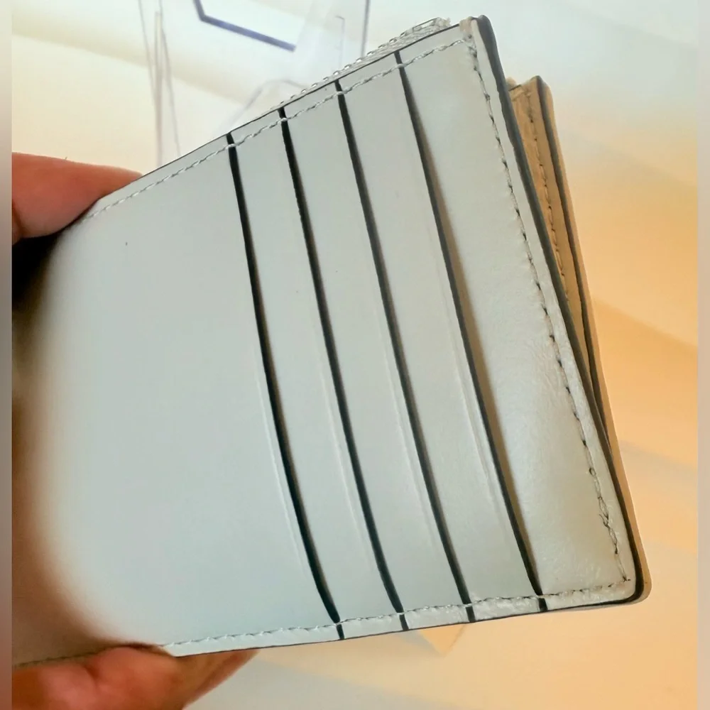 TORY BURCH Kira Diamond Quilted Leather Zip Card Case Wallet - Picture 5 of 8